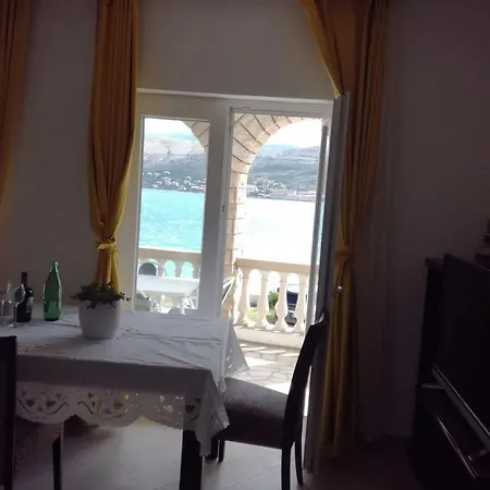 By The Sea Pag - 21962 Pag Town