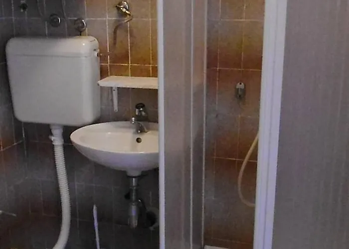 Apartman By The Sea Pag - 21962 Pag Town