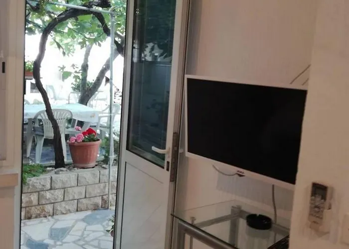Apartman By The Sea Pag - 21962 *